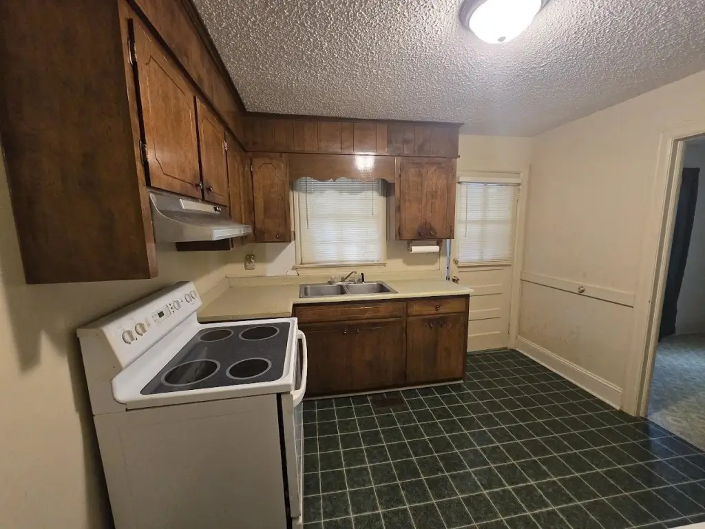 Picture 6