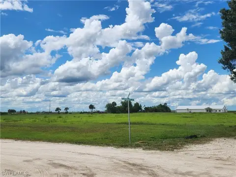 Residential Lots in Moore Haven