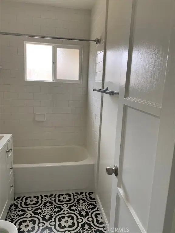 Picture 47