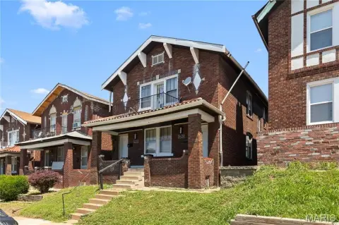 Renovated Duplex in South City