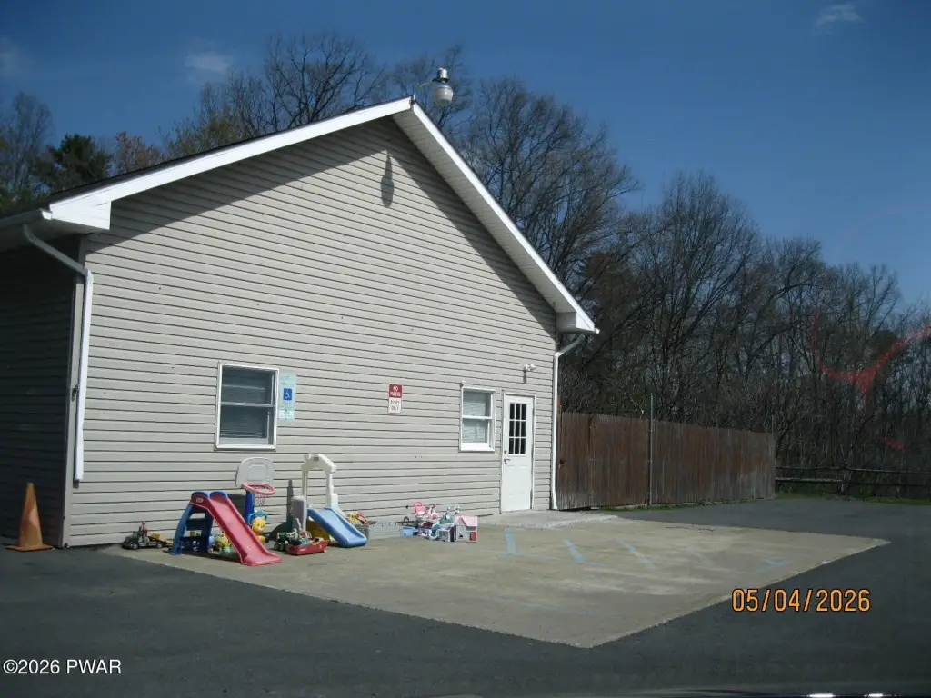 Picture 19