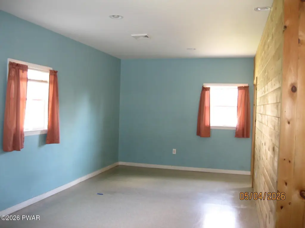 Picture 12