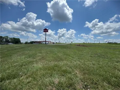 Commercial Lot I-49 Frontage