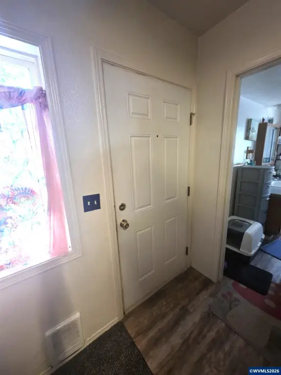 Picture 5