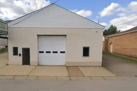 Commercial Building in Weirton, WV