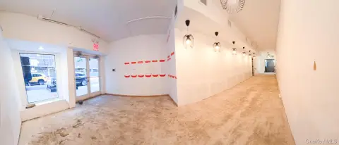 Prime Retail Space in Long Island City