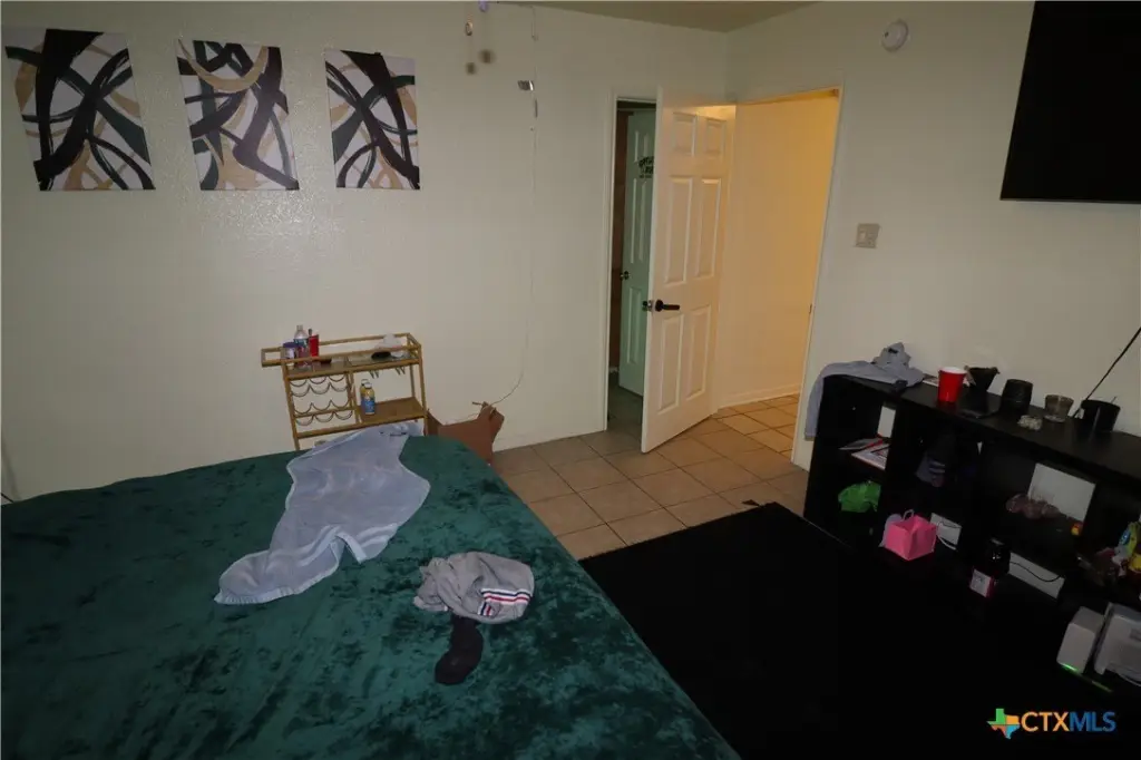Picture 5