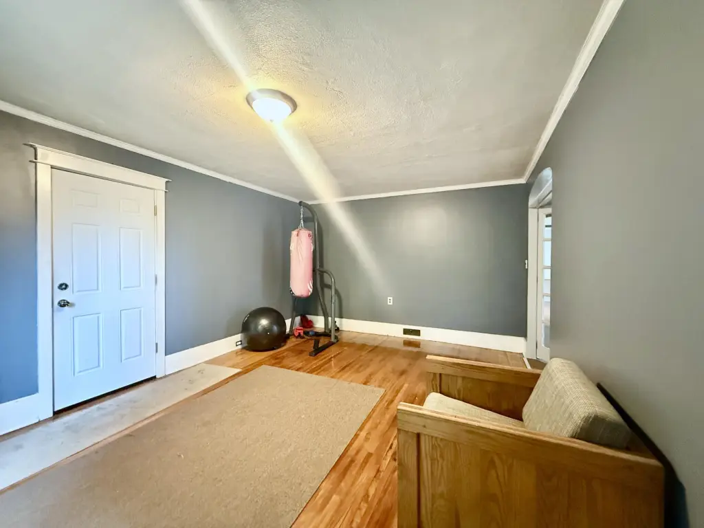 Picture 8