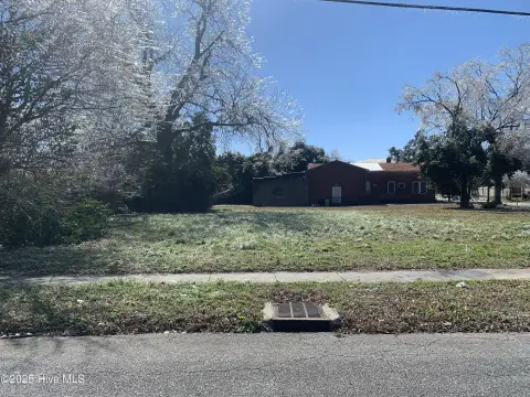 Residential Land in New Bern