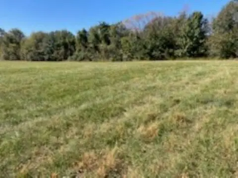 Chesnee Acreage in Boiling Springs