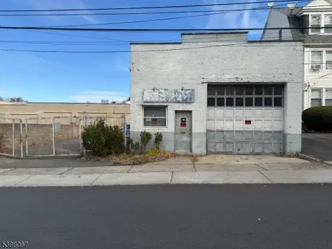 Montclair Auto Repair Facility