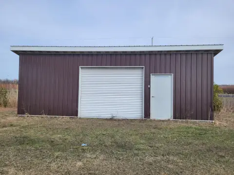 25-Acre Blueberry Farm in Covert