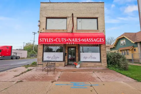 Mixed-Use Commercial Property in Milwaukee