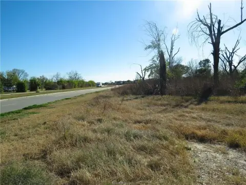 Prime Commercial Land Opportunity