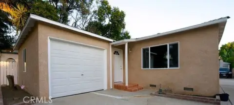 Updated Duplex in Van Nuys