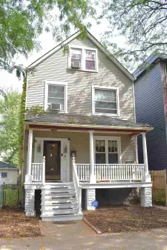 Residential Income Property in Chicago