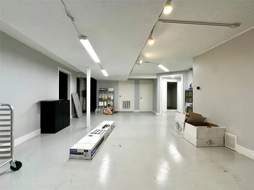 Picture 6