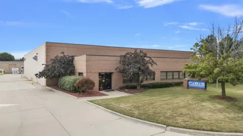 Industrial Flex Facility with Loading