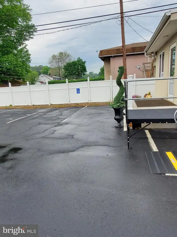 Picture 18