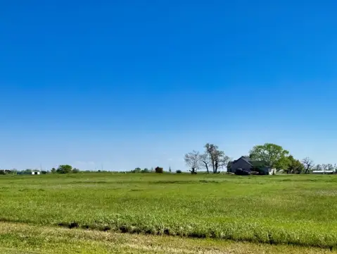 Land in Iola, Texas