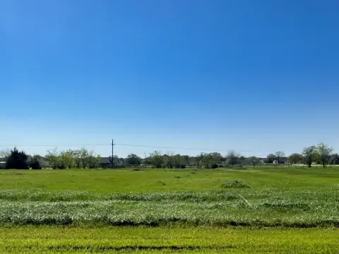 Land in Iola, Texas