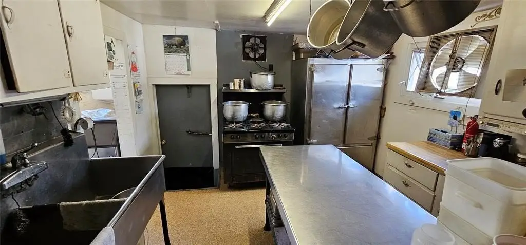 Picture 10