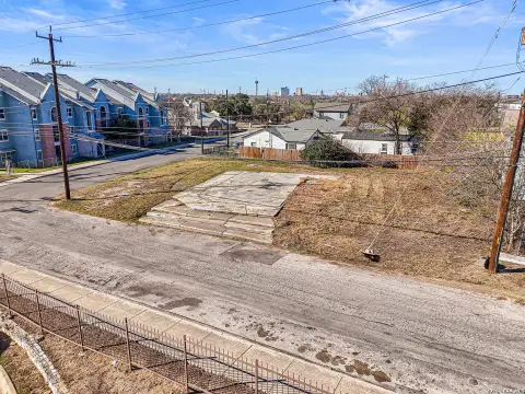 San Antonio Development Corner-Lot