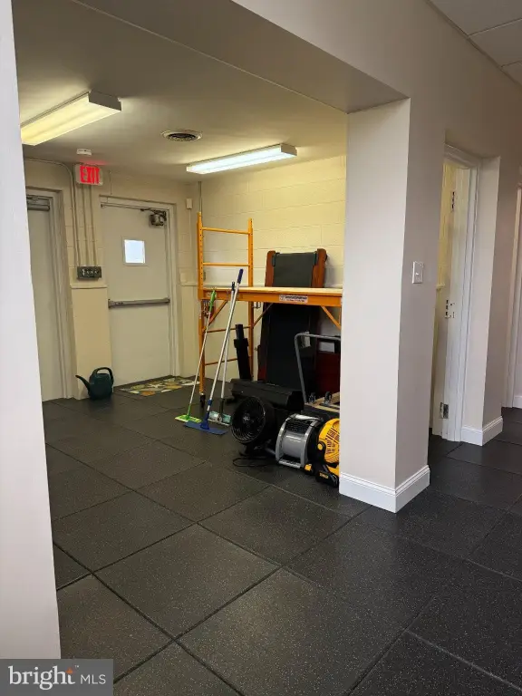 Picture 27