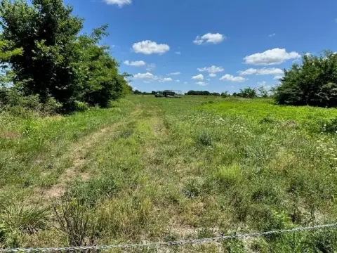 21.5 Acres Near Flint Hills Trail