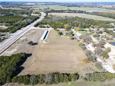 Belton Storage Facility on 4.5 Acres