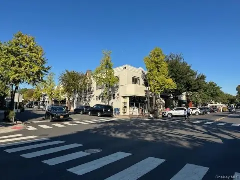 Bright Office Space in Bronxville