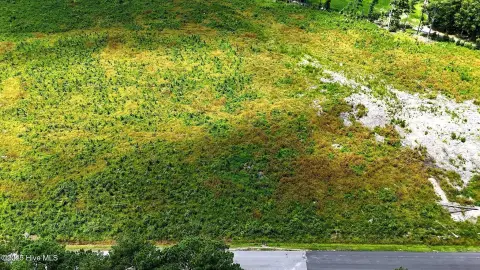 Acre Lot in New Hope