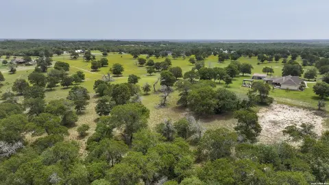 Luling Land in Gated Community