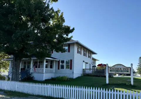 Nahma Inn and General Store