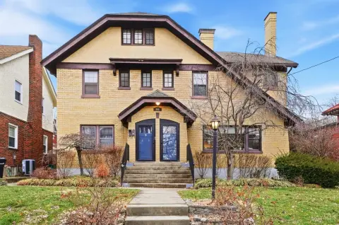 Clifton Gaslight District Triplex