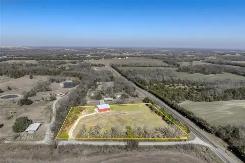 McKinney Acreage with Barndominium Potential