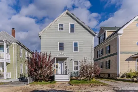 Well-Maintained Income Property in Acushnet