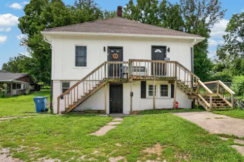 Quadplex with Full-Width Front Deck