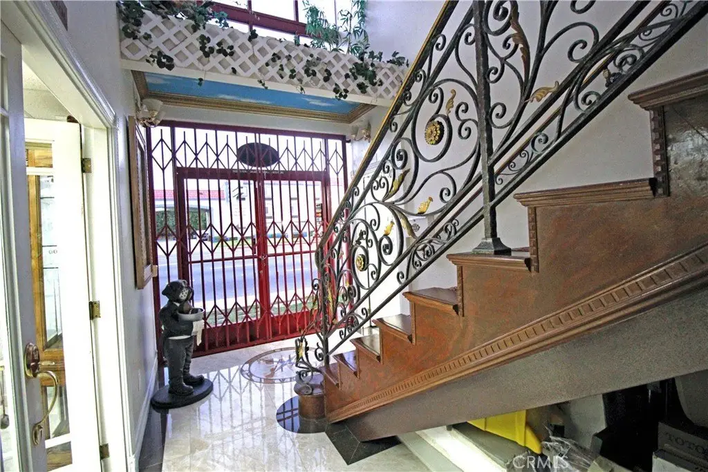 Picture 4
