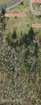 Residential Land in Aurora, NC