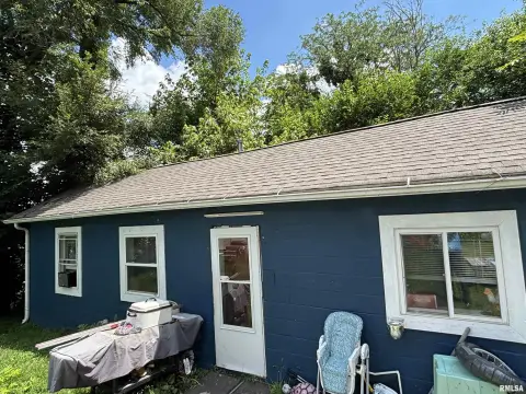 Milan, IL Income Property