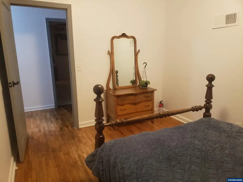 Picture 23