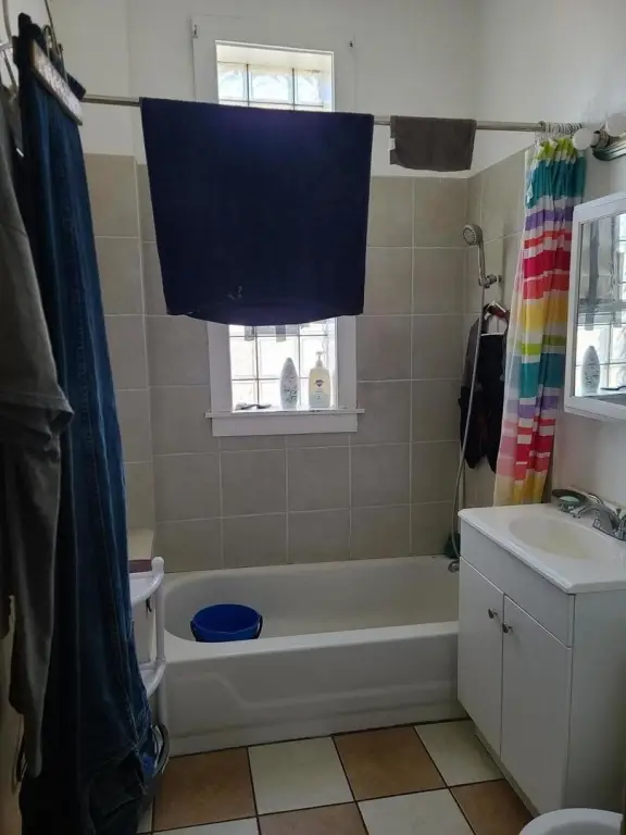 Picture 19