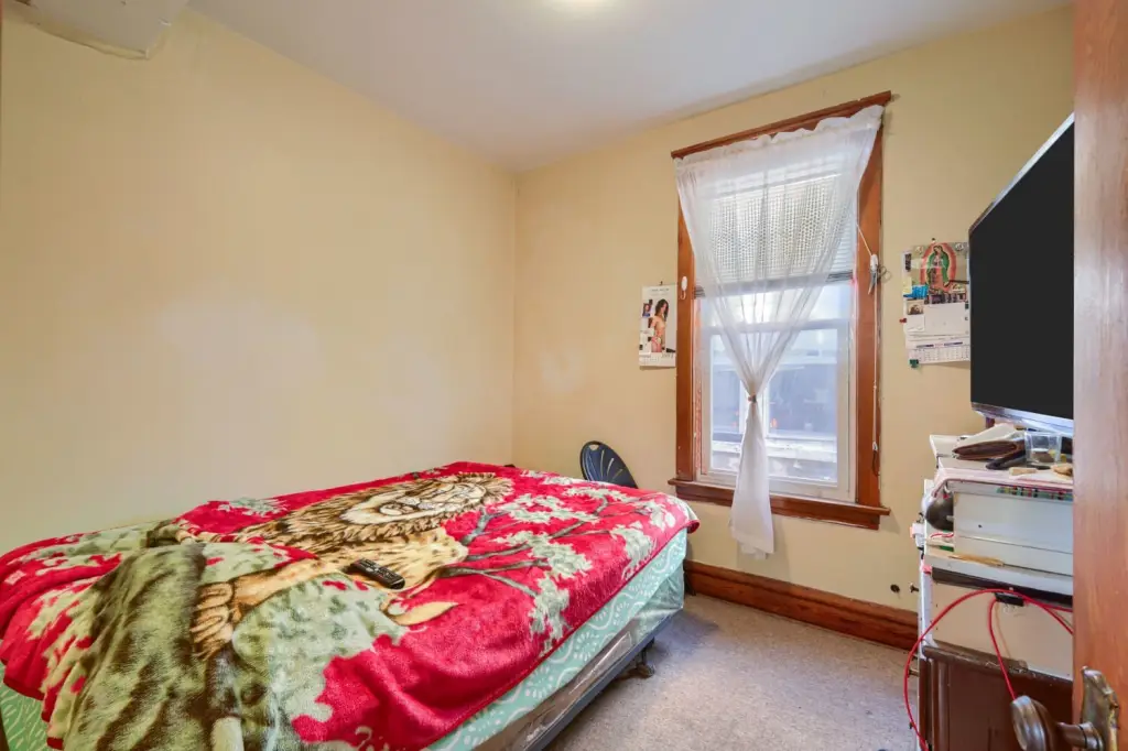 Picture 18