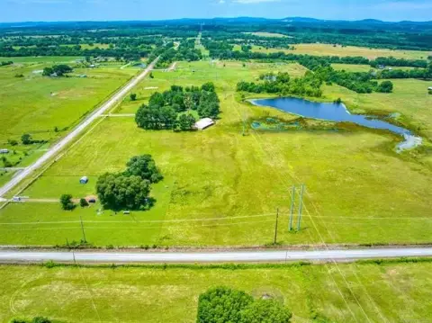 13 Acres Land in Howe, OK