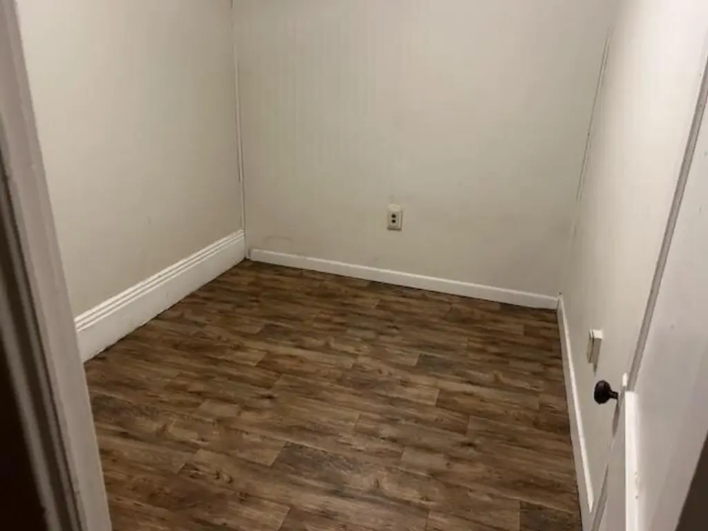 Picture 12