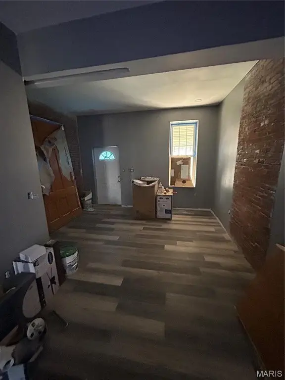 Picture 16