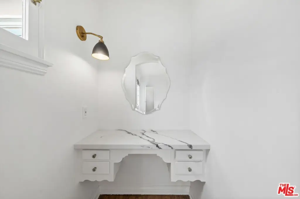 Picture 38