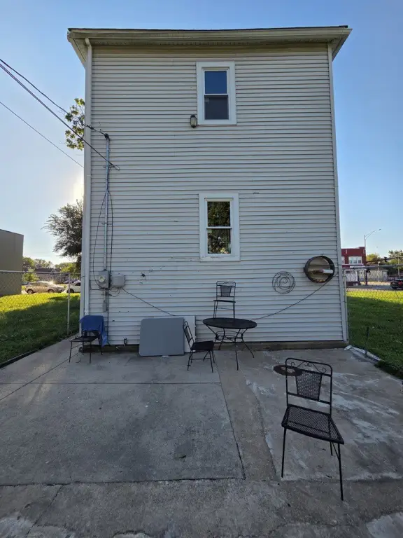 Picture 33