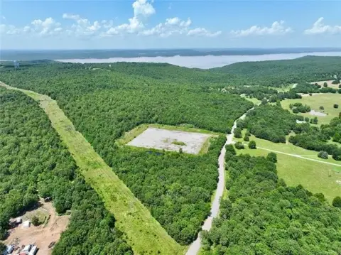Land Near Lake Eufaula